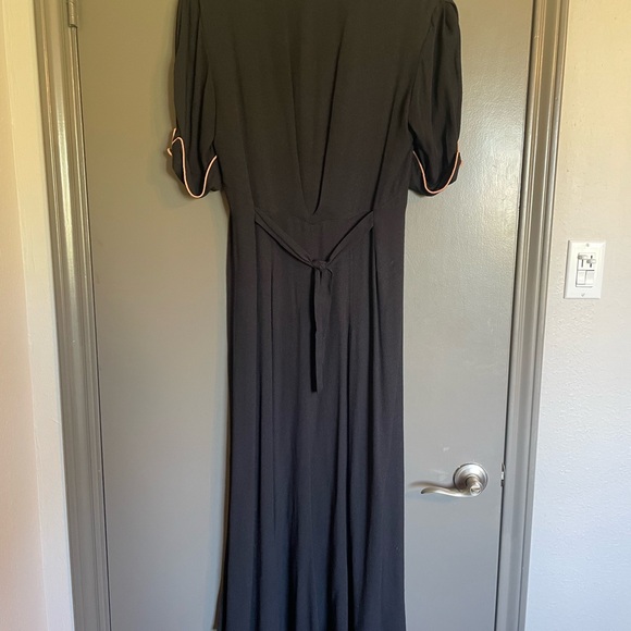 Vintage 80s Eileen West size 10 dress inspired by 40s era fabric covered buttons - Picture 3 of 8